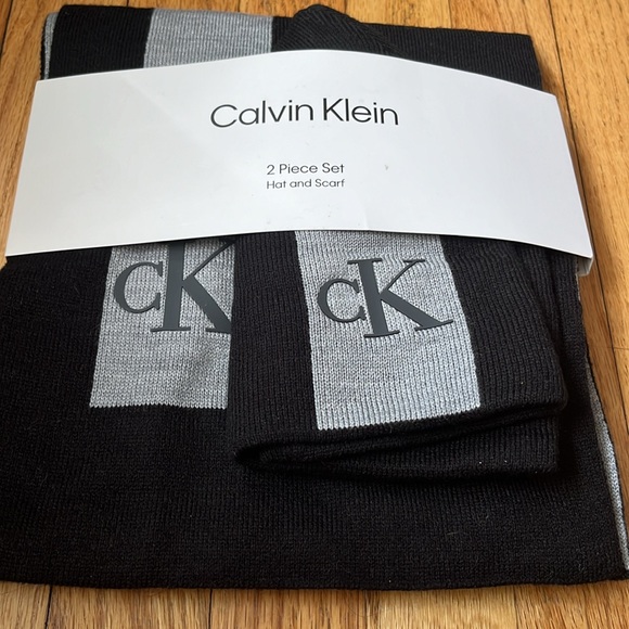 CALVIN KLEIN Men's SCARF Beanie HAT SET BLACK & GRAY - Picture 2 of 8